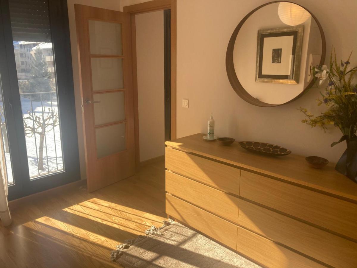 Modern&cosy Apartment in Jaca Pyrenees Spain Esterno foto